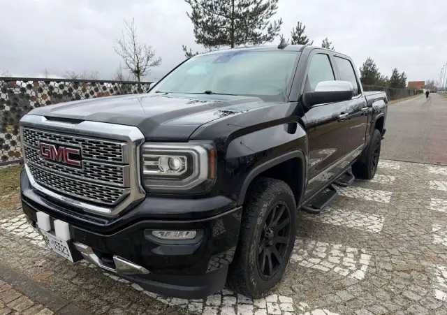 GMC Sierra 