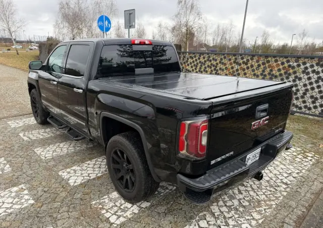 GMC Sierra 