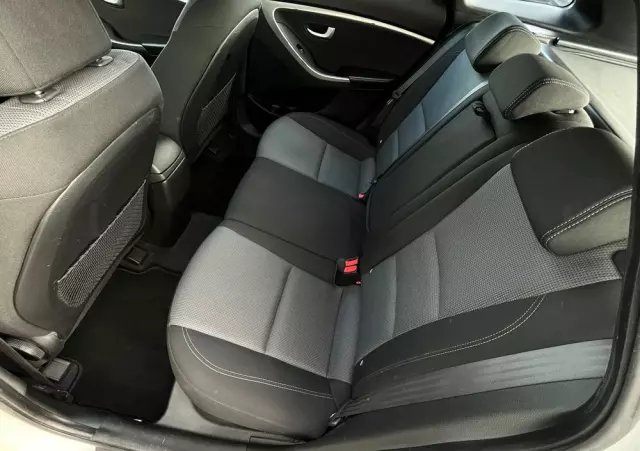 HYUNDAI I30 1.6 CRDi Comfort