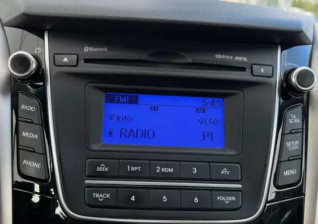 HYUNDAI I30 1.6 CRDi Comfort