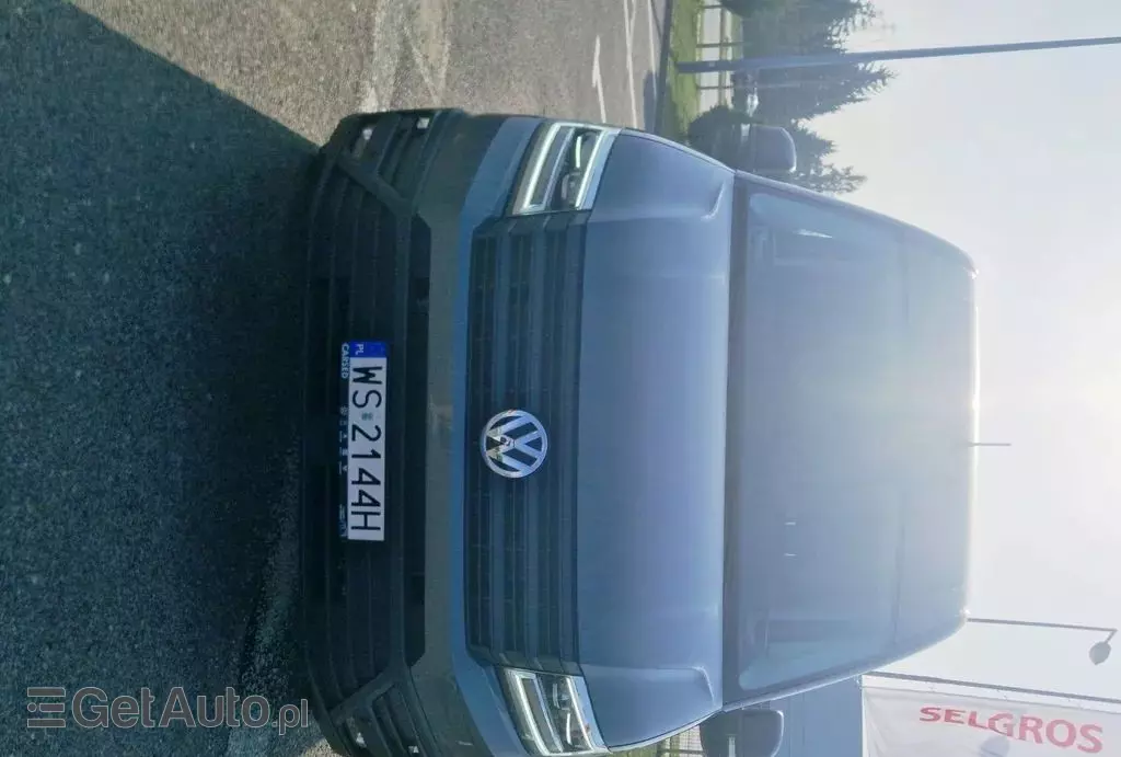 VOLKSWAGEN Crafter 