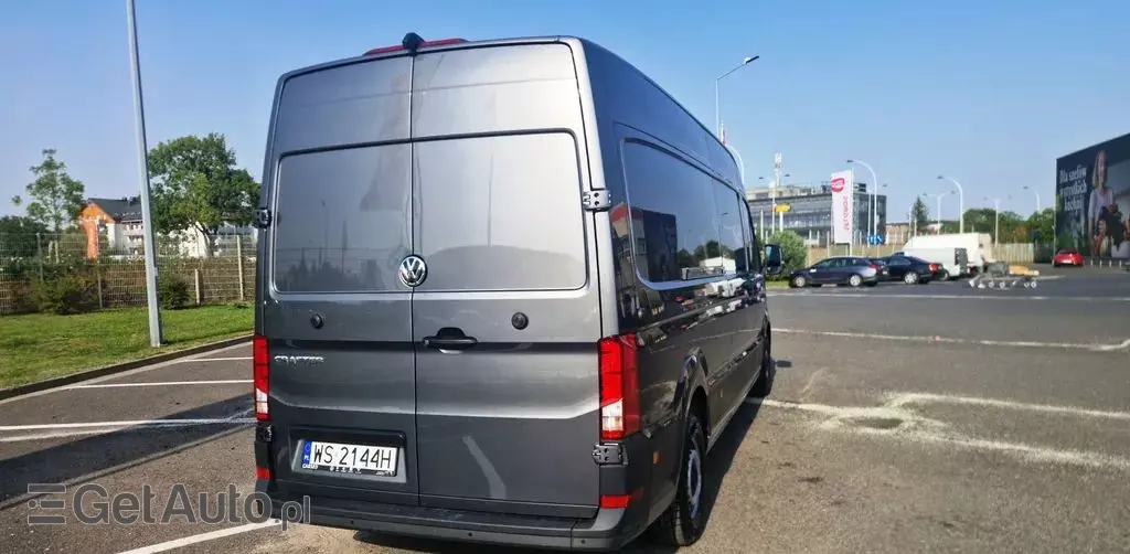 VOLKSWAGEN Crafter 