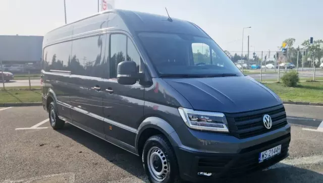 VOLKSWAGEN Crafter 