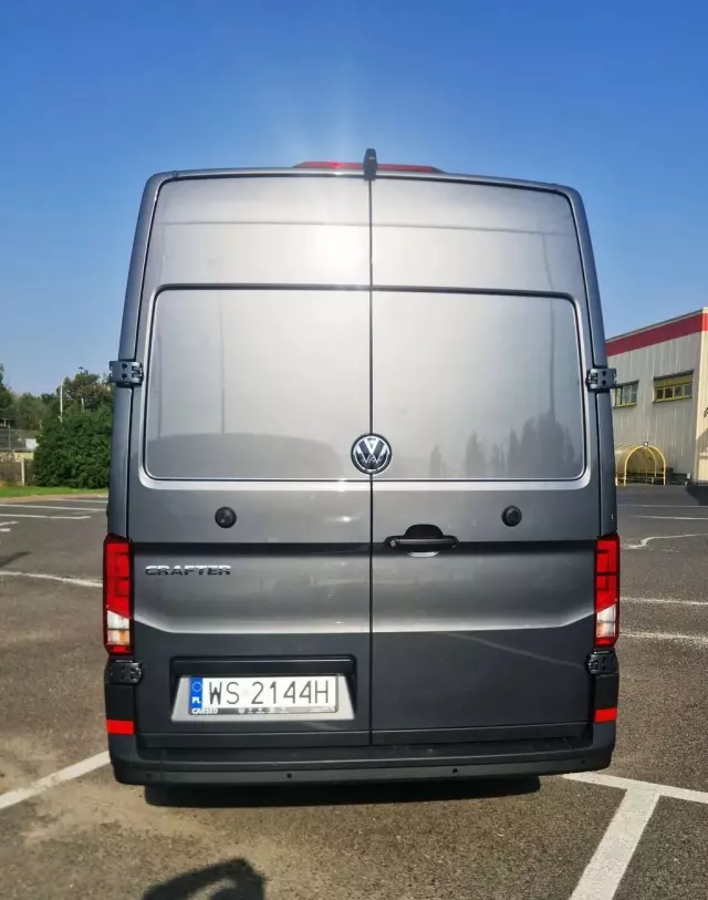 VOLKSWAGEN Crafter 