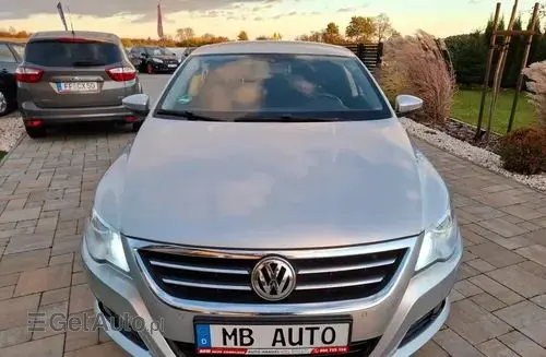 VOLKSWAGEN Passat CC 