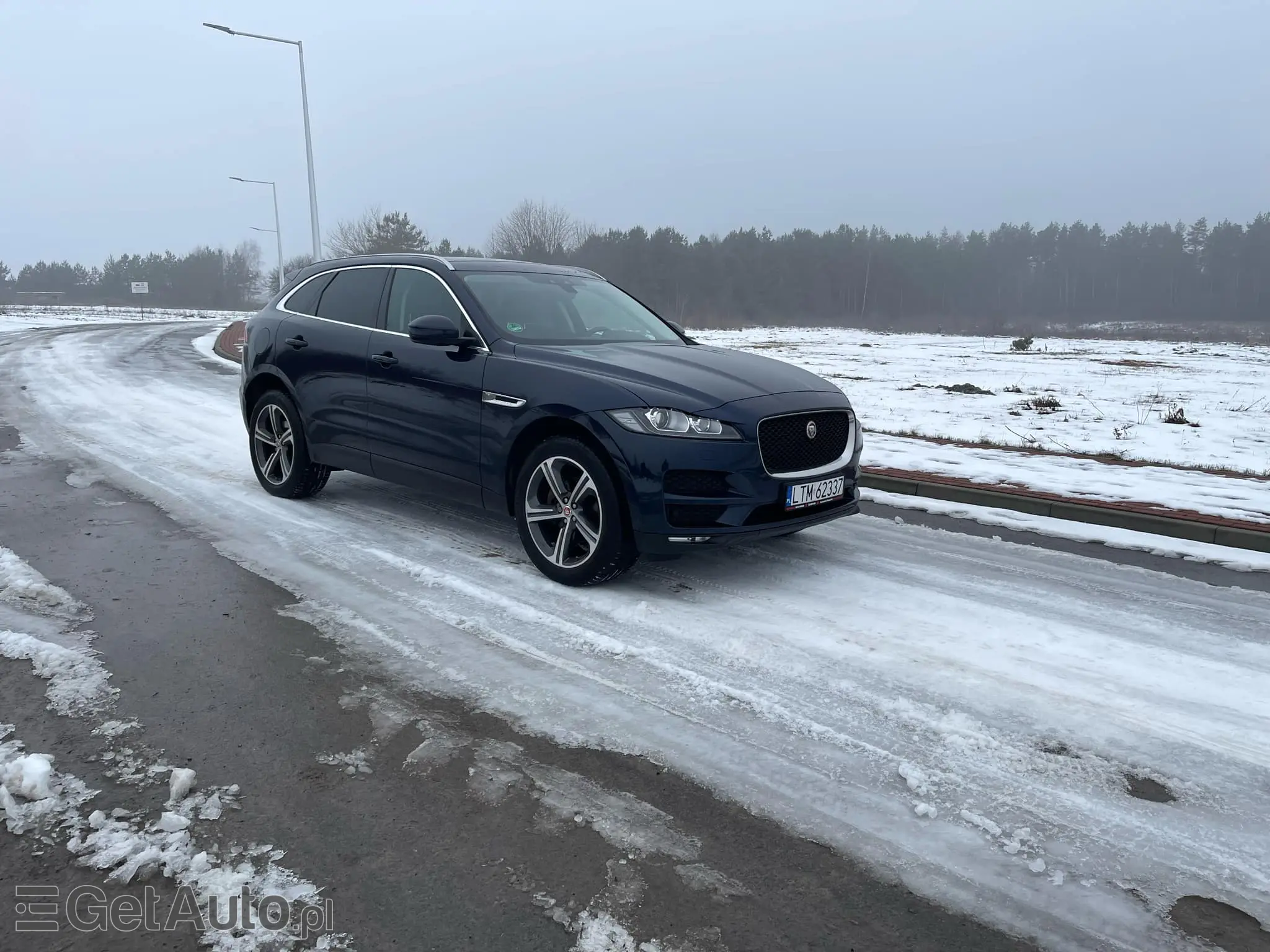 JAGUAR F-Pace 