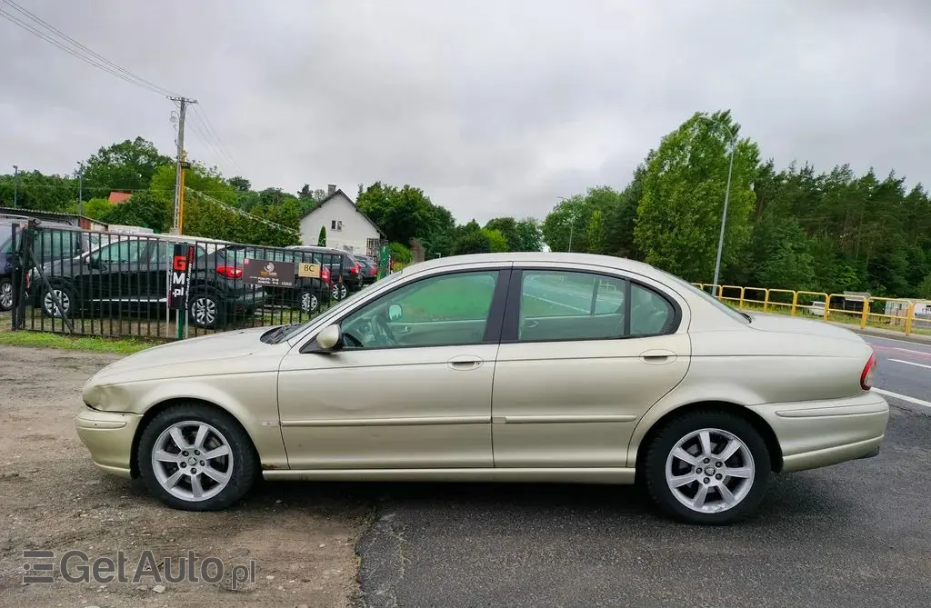 JAGUAR X-type 