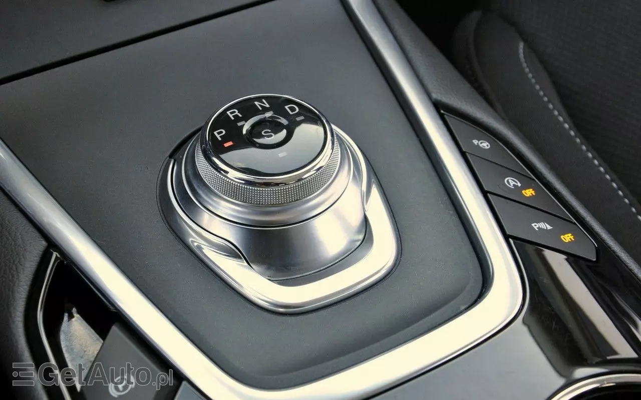 FORD S-Max 2.0 EcoBlue Titanium