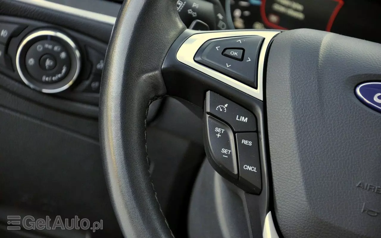 FORD S-Max 2.0 EcoBlue Titanium