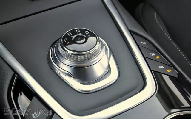 FORD S-Max 2.0 EcoBlue Titanium