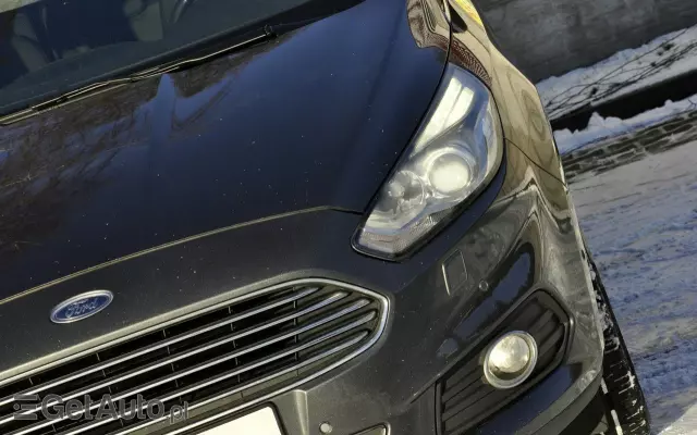 FORD S-Max 2.0 EcoBlue Titanium