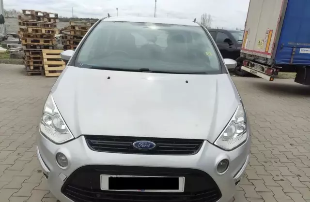 FORD S-MAX 