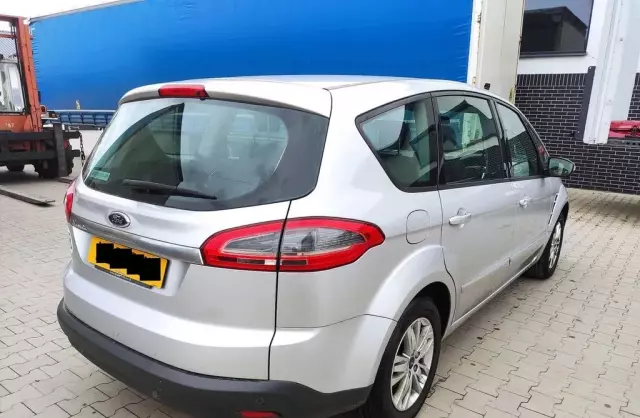 FORD S-MAX 