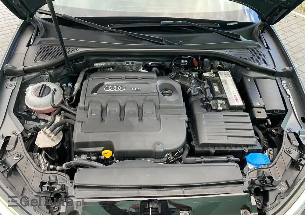 AUDI A3 Sportback 1.6 TDI ultra Attraction