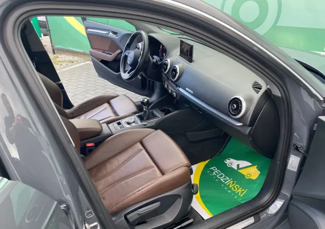 AUDI A3 Sportback 1.6 TDI ultra Attraction