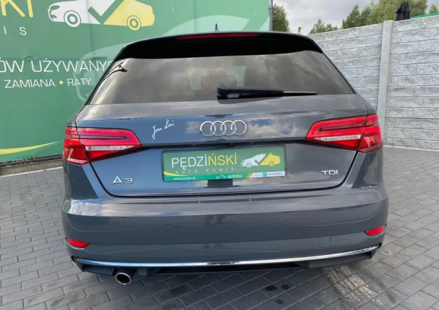 AUDI A3 Sportback 1.6 TDI ultra Attraction
