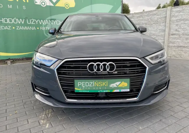 AUDI A3 Sportback 1.6 TDI ultra Attraction