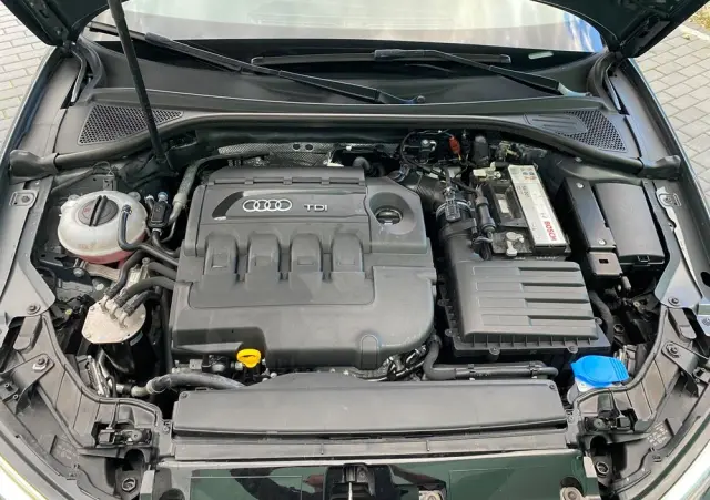 AUDI A3 Sportback 1.6 TDI ultra Attraction