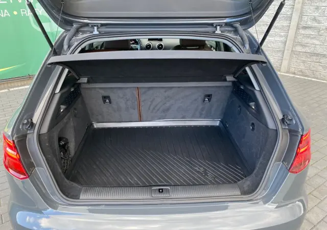 AUDI A3 Sportback 1.6 TDI ultra Attraction