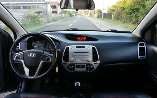 HYUNDAI I20 1.4 Comfort