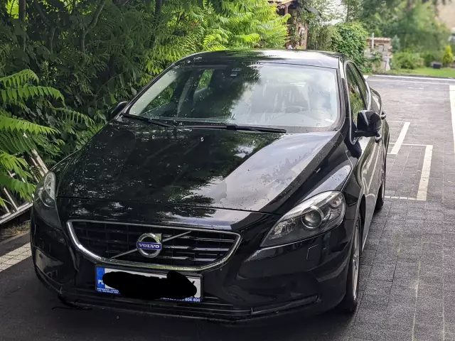 VOLVO V40 Momentum