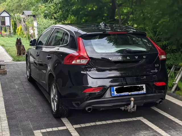 VOLVO V40 Momentum