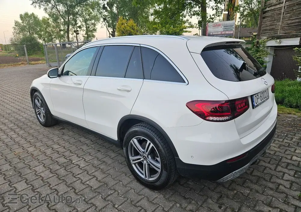 MERCEDES-BENZ GLC 220 d 4Matic 9G-TRONIC