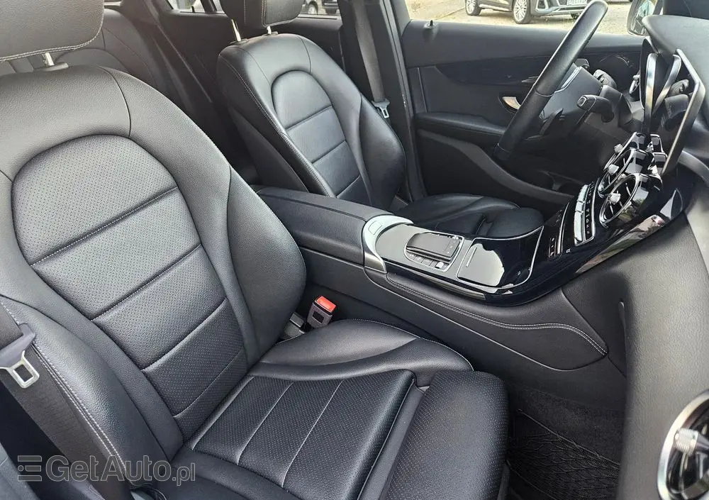 MERCEDES-BENZ GLC 220 d 4Matic 9G-TRONIC