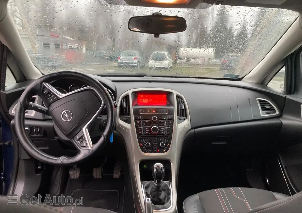 OPEL Astra 1.4 T Cosmo