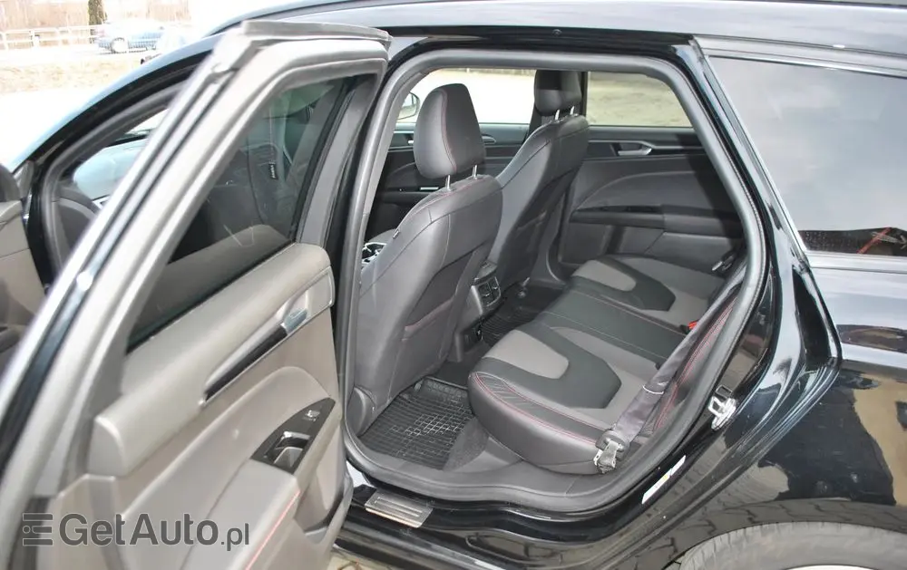 FORD Mondeo 2.0 TDCi STart-Stopp Titanium