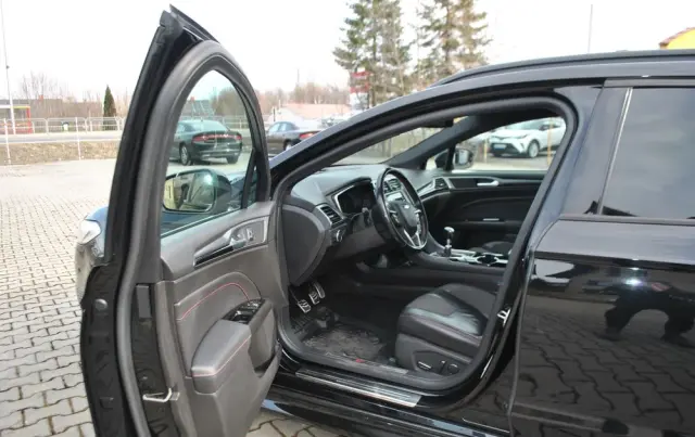 FORD Mondeo 2.0 TDCi STart-Stopp Titanium