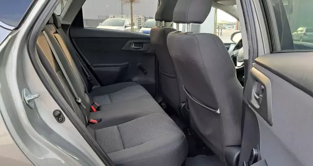 TOYOTA Auris 1.8 VVT-i Hybrid Automatik Comfort