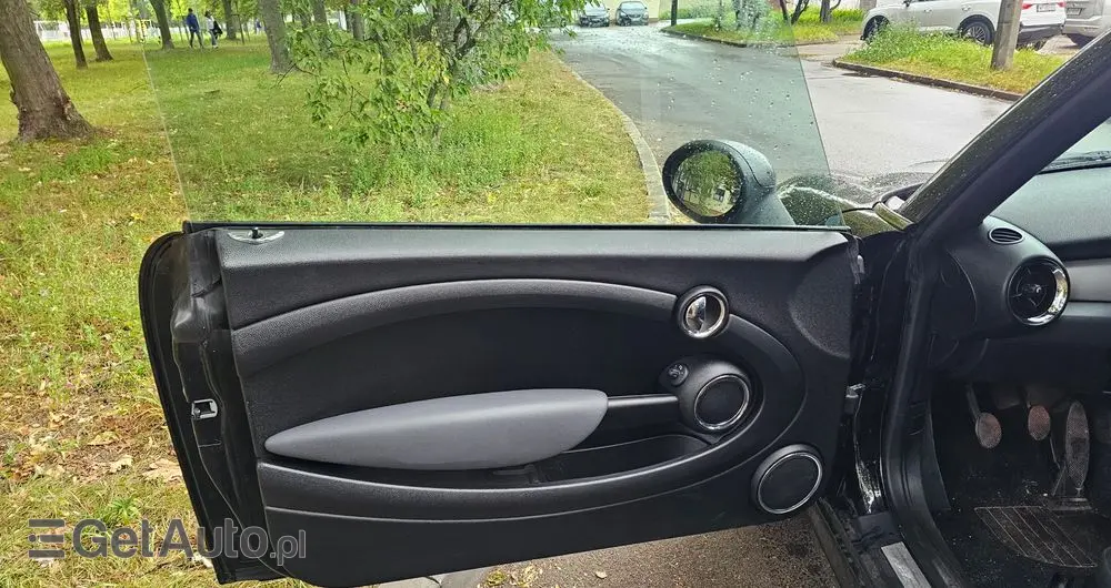 MINI Countryman One D