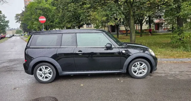MINI Countryman One D