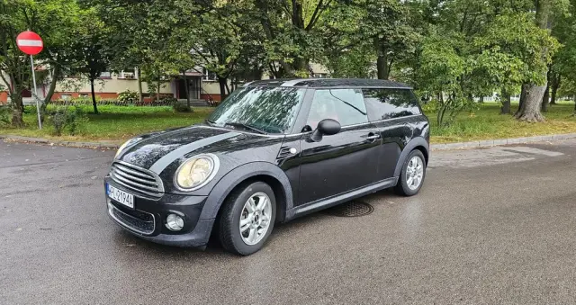 MINI Countryman One D