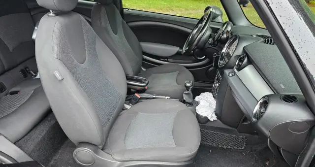 MINI Countryman One D