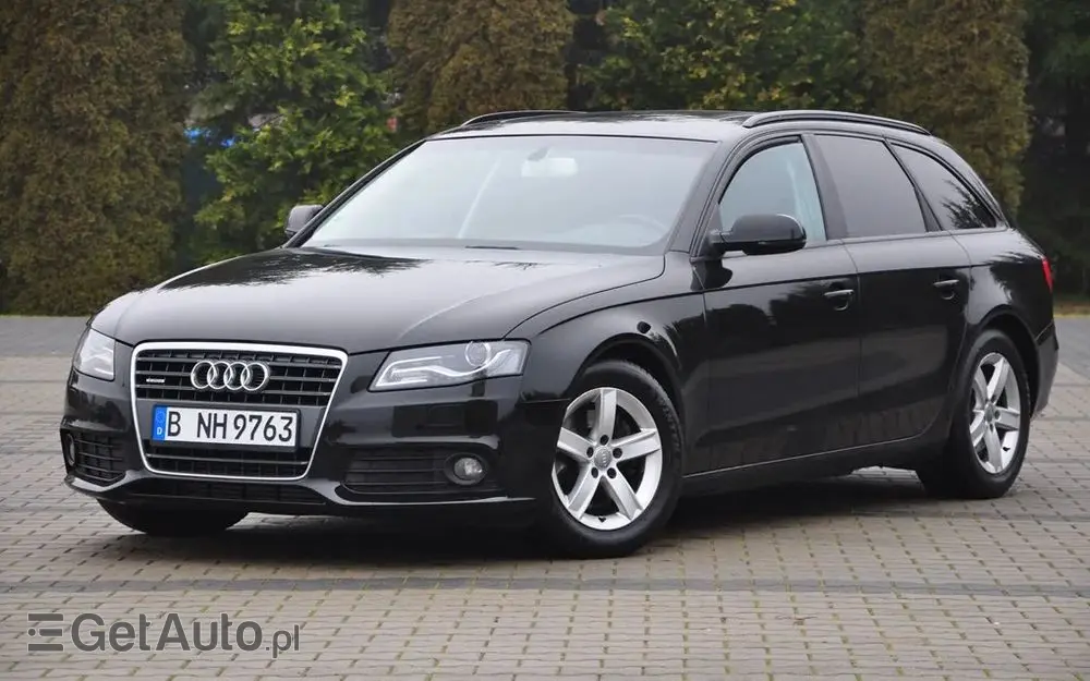 AUDI A4 Limousine Avant 2.0 TFSI Attraction