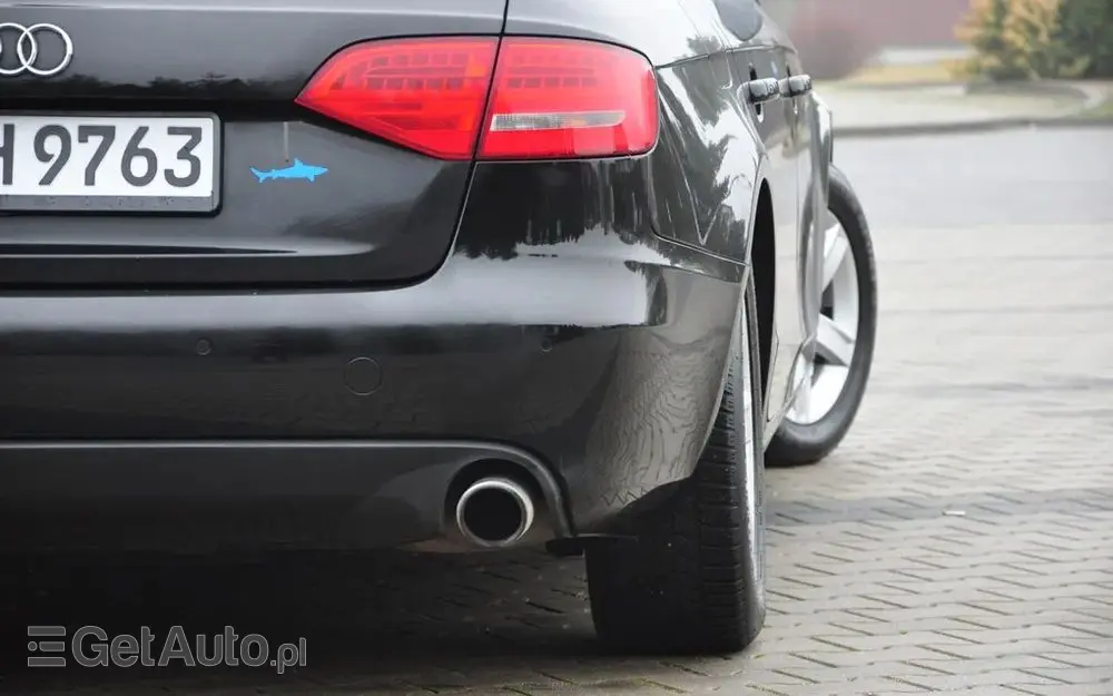 AUDI A4 Limousine Avant 2.0 TFSI Attraction