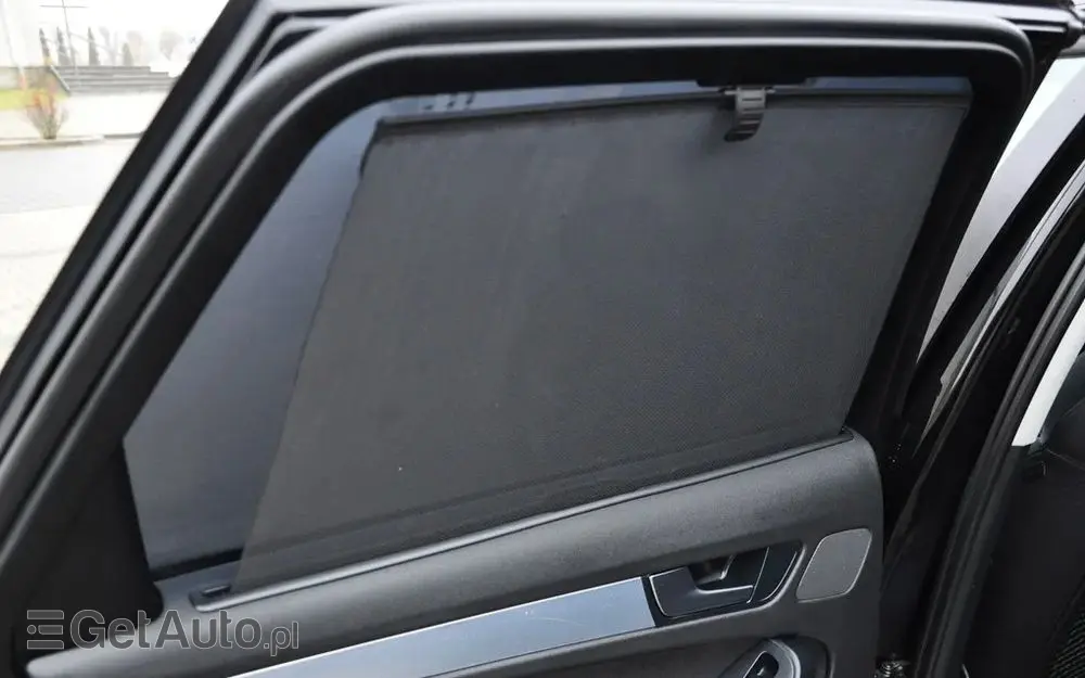 AUDI A4 Limousine Avant 2.0 TFSI Attraction