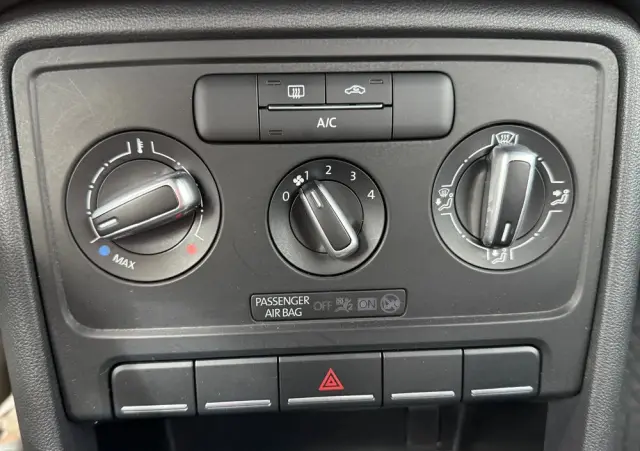 VOLKSWAGEN Beetle 1.2 TSI BlueMotion Technology