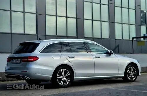 MERCEDES-BENZ Klasa E 