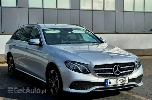 MERCEDES-BENZ Klasa E 