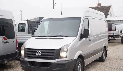 VOLKSWAGEN Crafter 