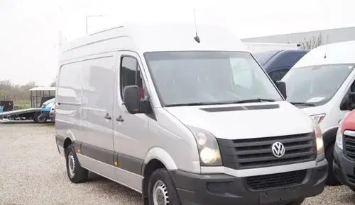 VOLKSWAGEN Crafter 