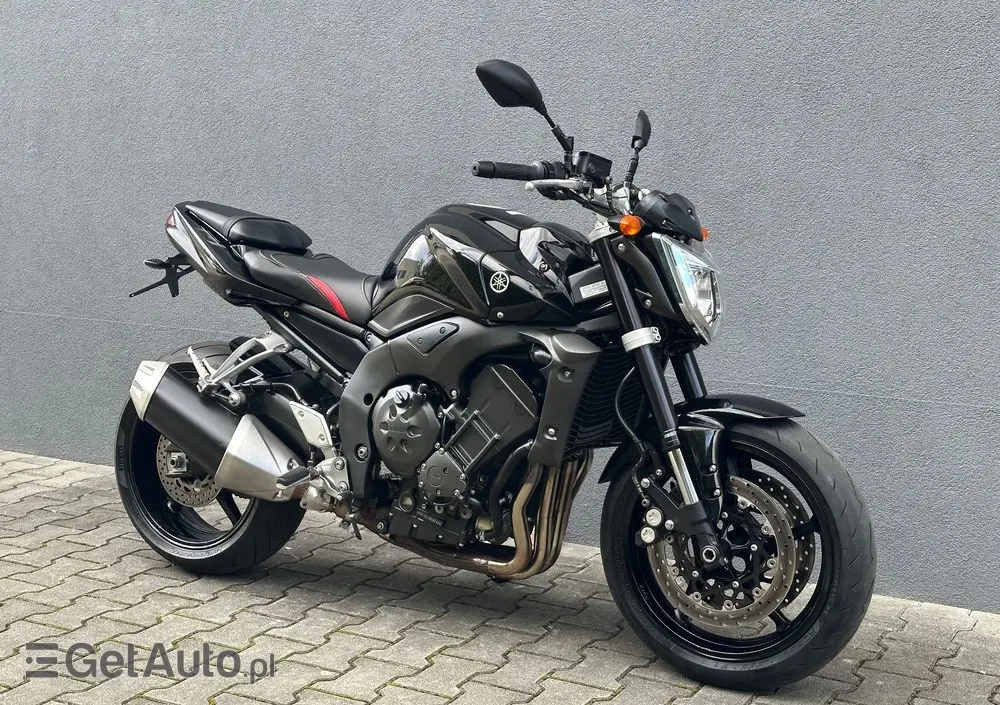 YAMAHA FZ 