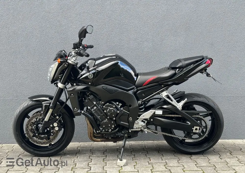YAMAHA FZ 