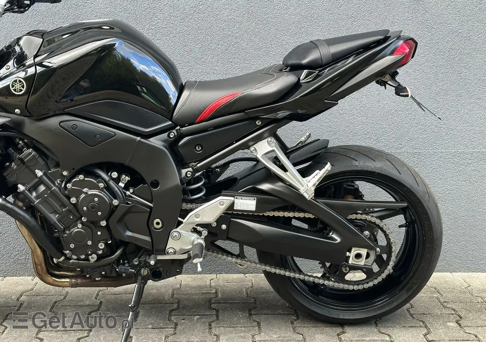 YAMAHA FZ 