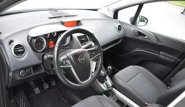 OPEL Meriva 