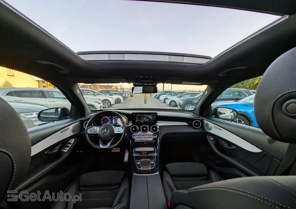 MERCEDES-BENZ GLC 300 e 4Matic 9G-TRONIC AMG Line Plus
