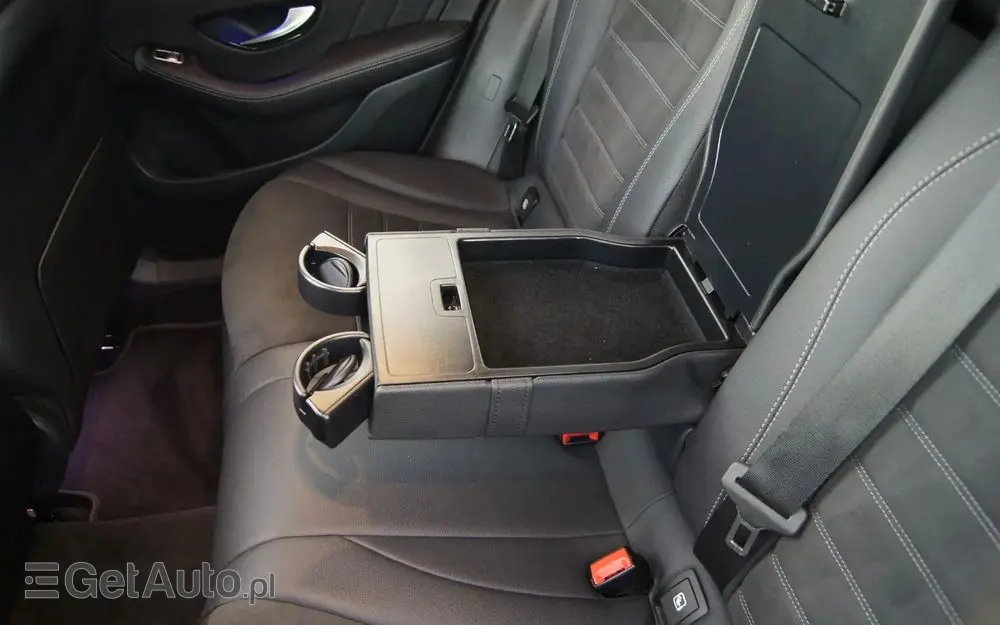 MERCEDES-BENZ GLC 300 e 4Matic 9G-TRONIC AMG Line Plus